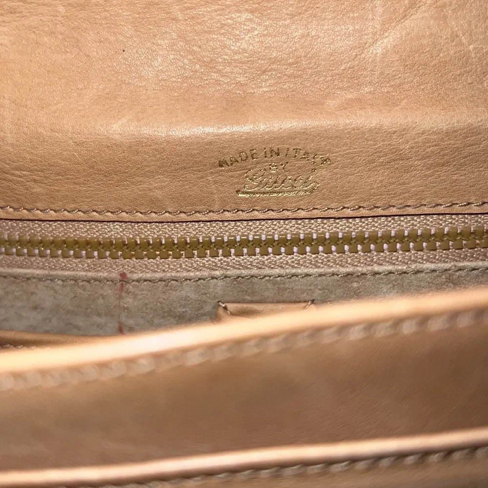 Vintage web gucci shoulder bag - Picture 10 of 10